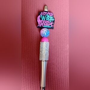 3 bendable twisted style pens with refills